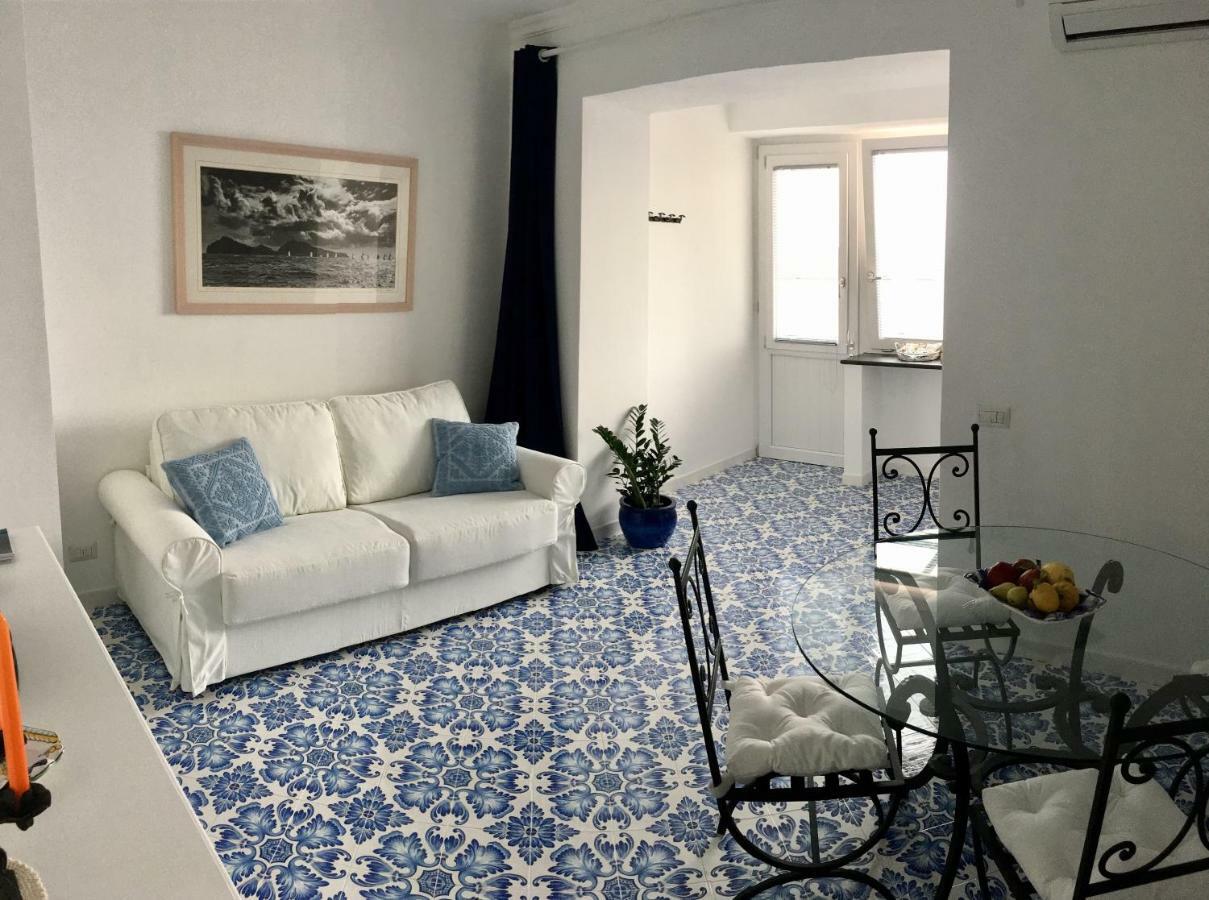 Il Porto Capri Casa Vacanza Exterior foto