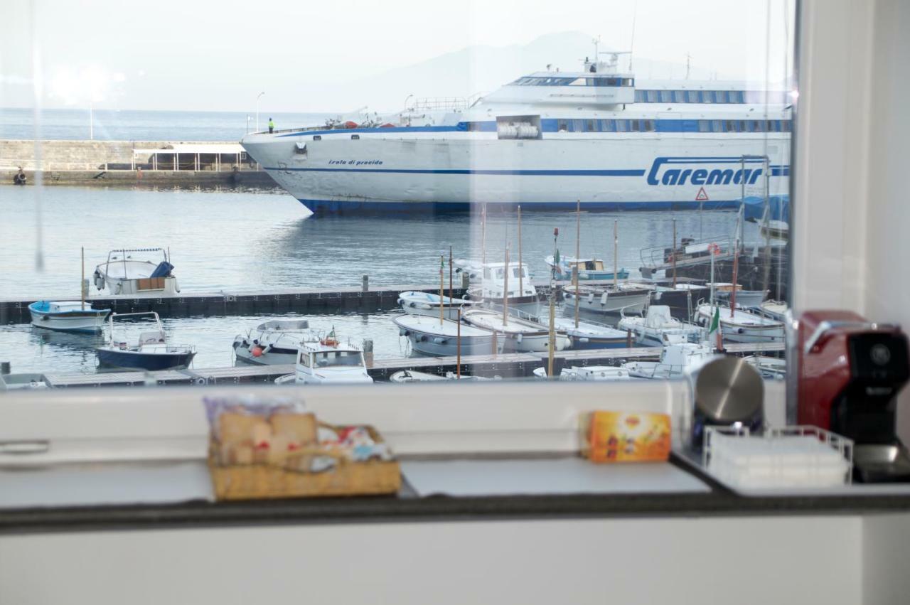 Il Porto Capri Casa Vacanza Exterior foto